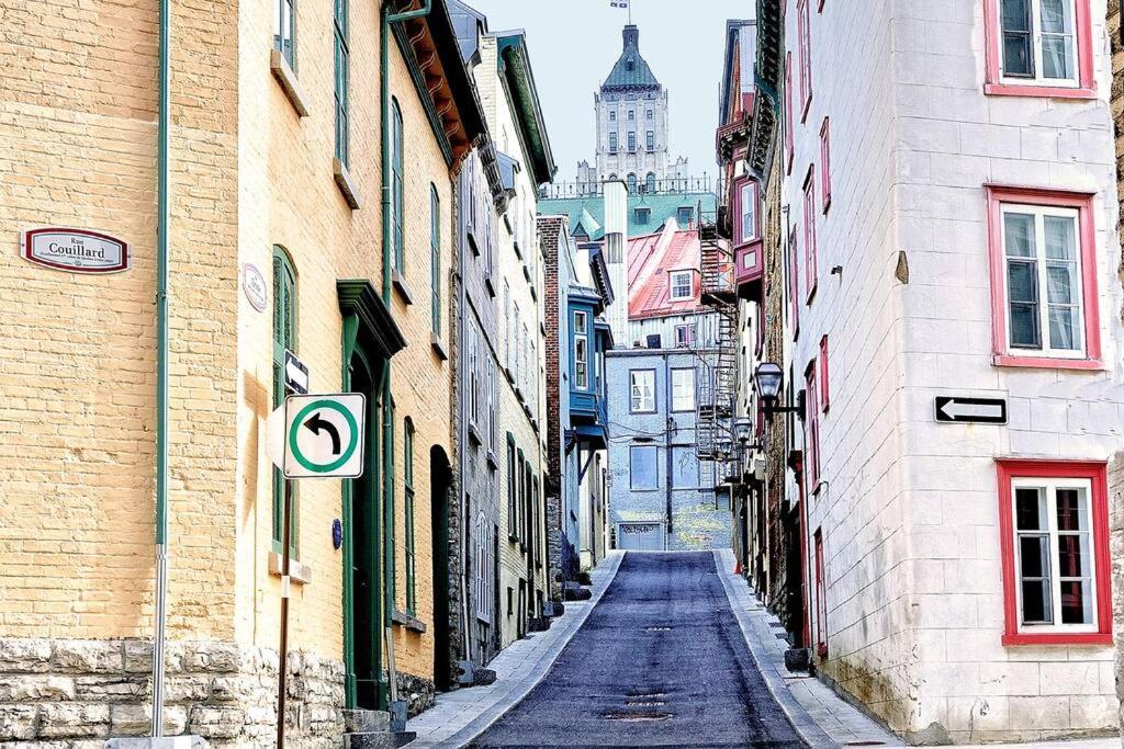 Generations Quebec Old City/ Parking/ Family Ngoại thất bức ảnh