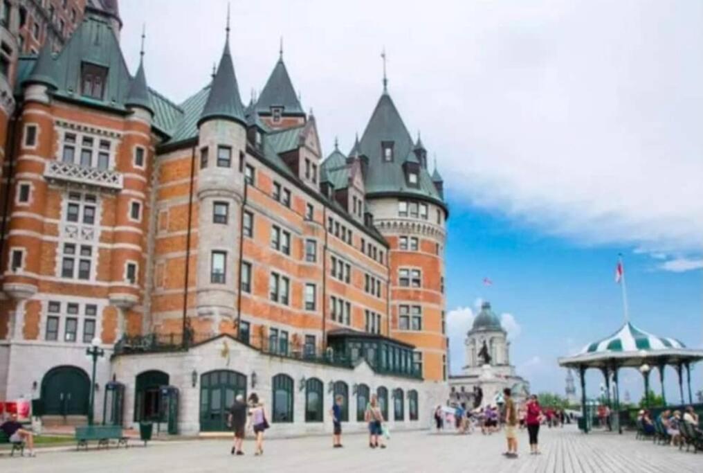 Generations Quebec Old City/ Parking/ Family Ngoại thất bức ảnh
